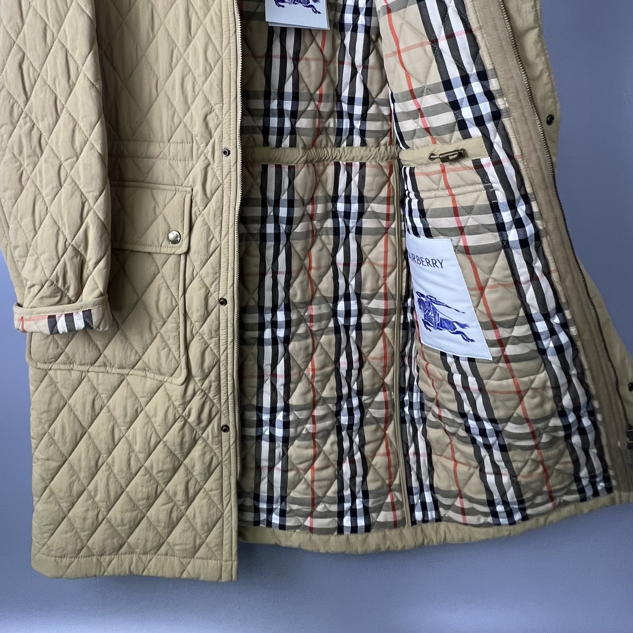 BURBERRY 8097997