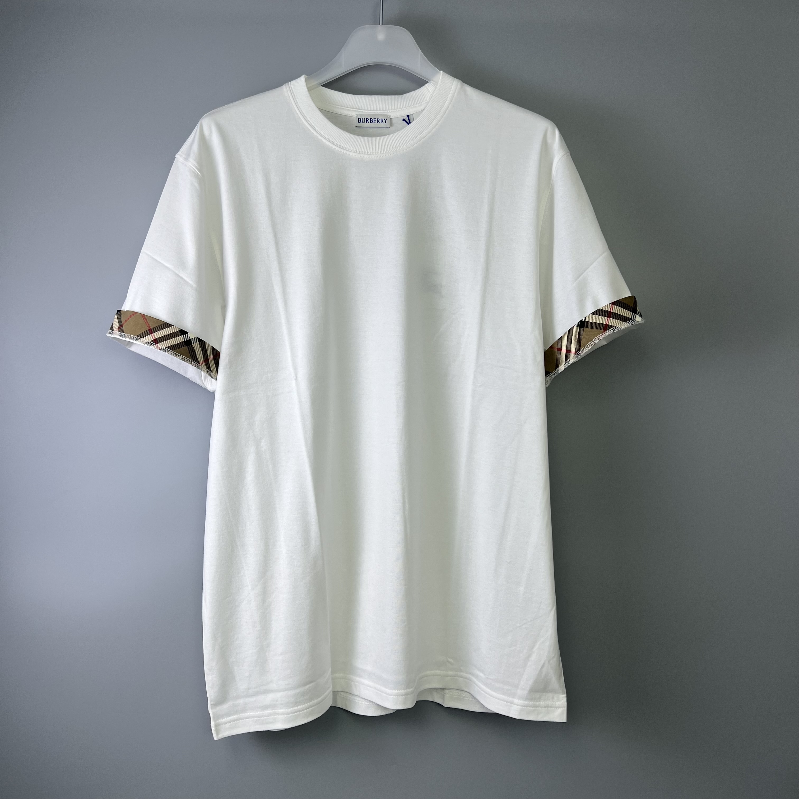BURBERRY 8104281