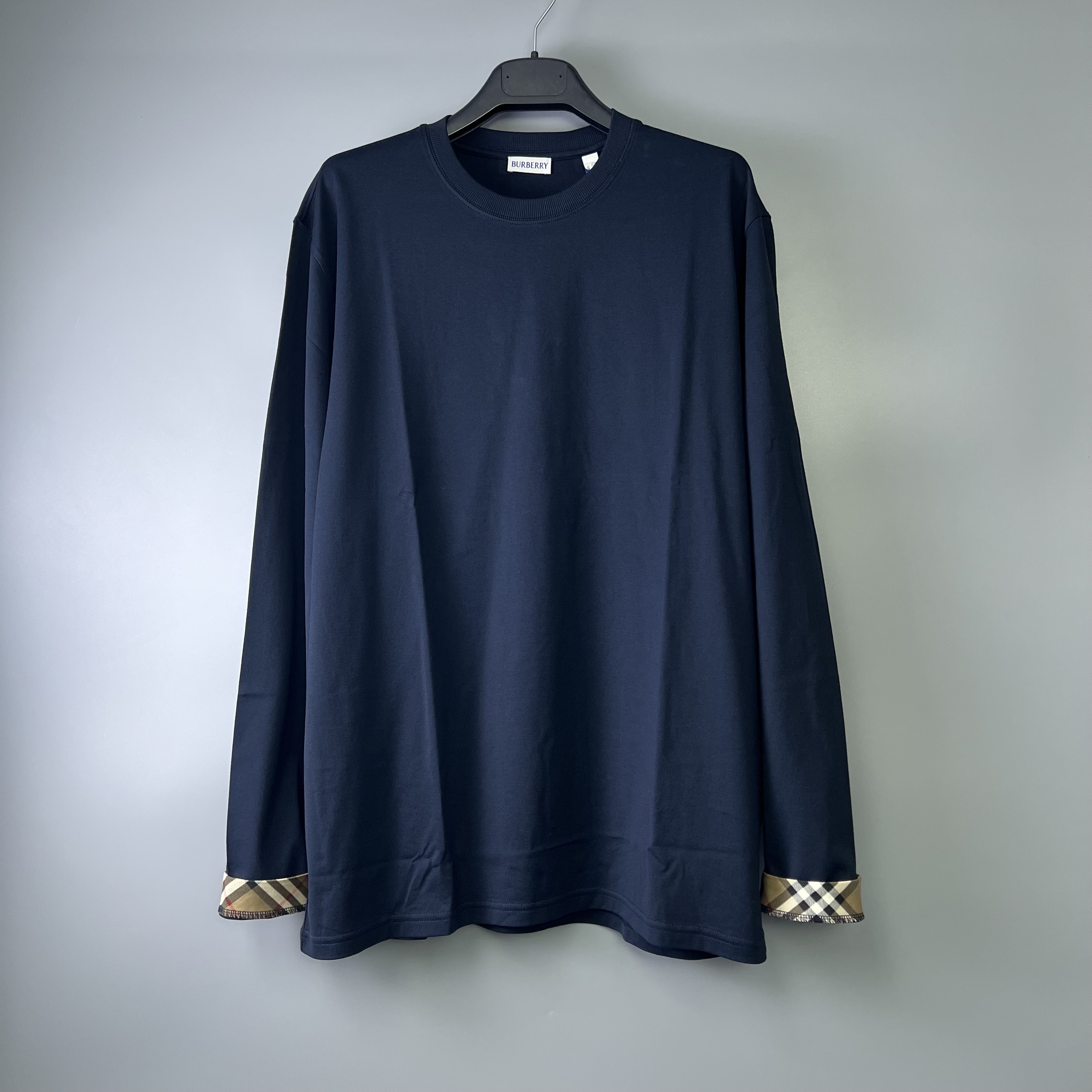 BURBERRY 81042831