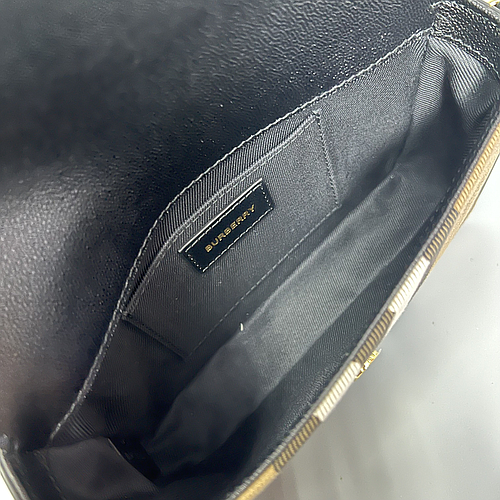 BURBERRY 8107269