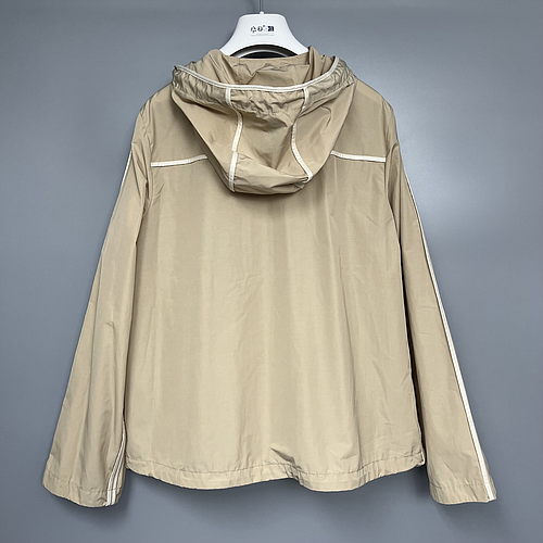 MONCLER L10931A00136 549P3 20J